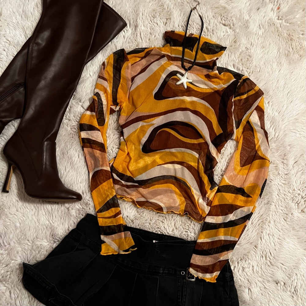 Vibrant Orange Graphic Long Sleeve Fitted Blouse